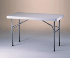 ADJUSTABLE TABLE
