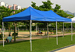 ECO 20 - 3m x 6m frame with roof x3 Solid side walls x1 Middle zipper wall Guy/Stake Kit Shelter carry bag