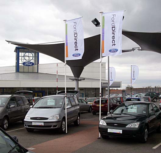 Automotive Forecourt Displays Discount Displays
