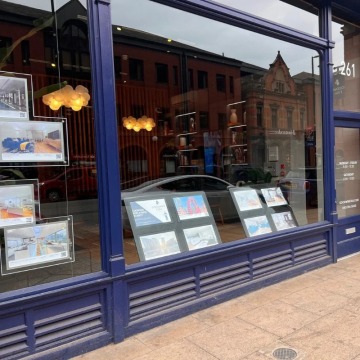 Freestanding A3 LED Illuminated Estate Agents Display Stand