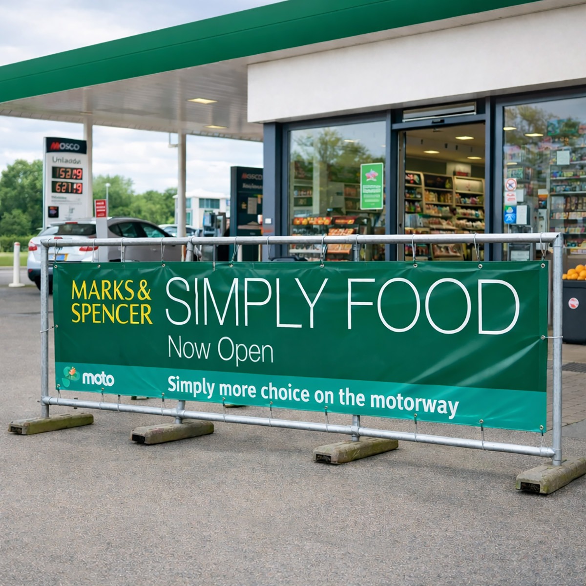 Maxi Heavy Duty Banner Frame