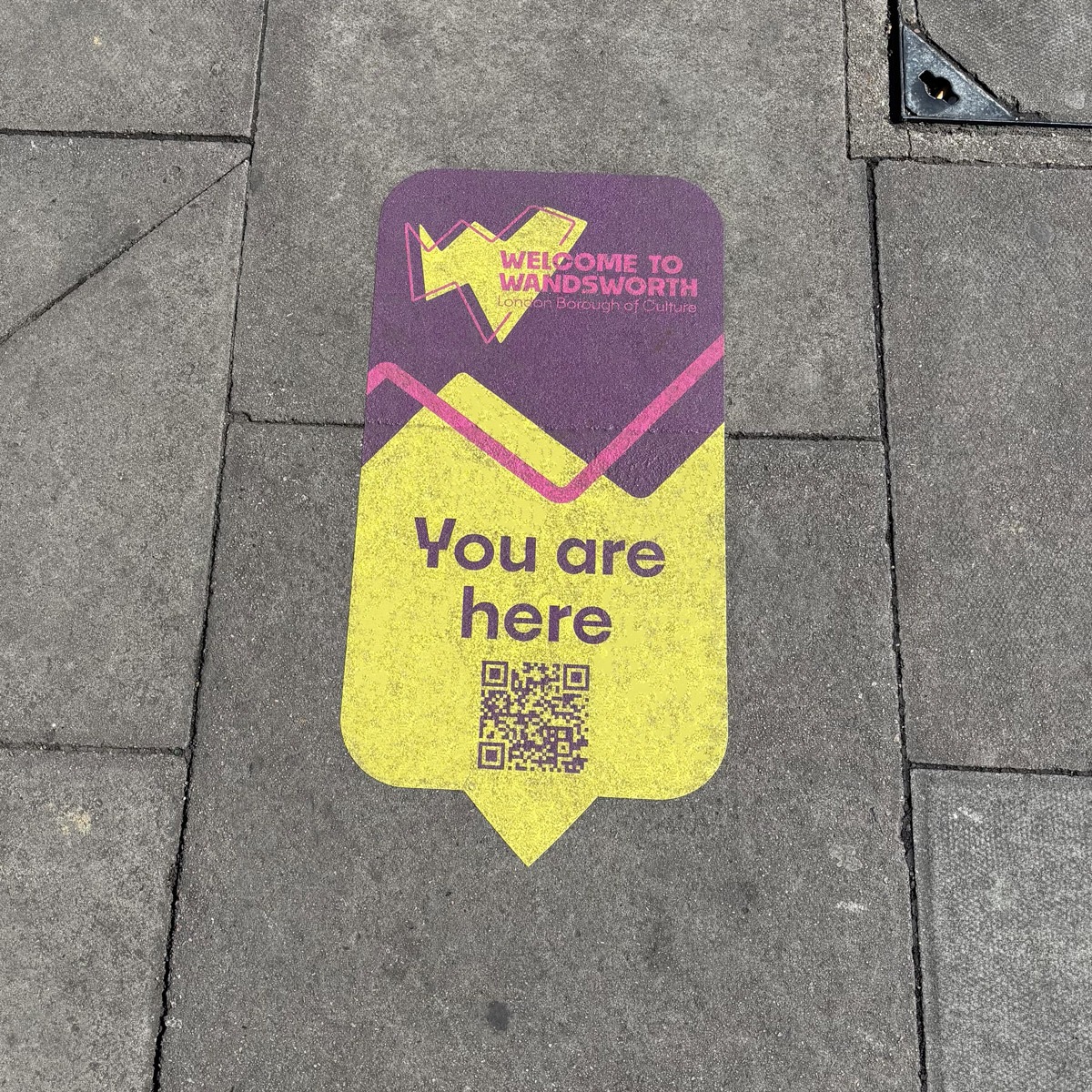 Outdoor floor stickers for concrete, tarmac, tiles and brick